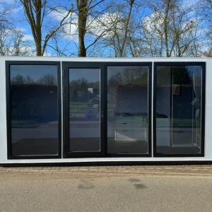 B Tiny house / workshop / office